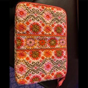 Vera Bradley laptop zippered case